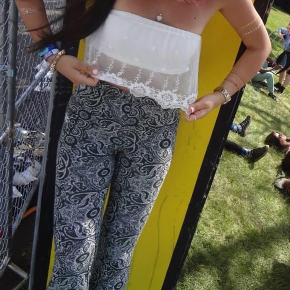 Crochet Bandeau top - Picture 6 of 7